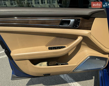 Синий Порше Панамера, объемом двигателя 4 л и пробегом 45 тыс. км за 79000 $, фото 22 на Automoto.ua