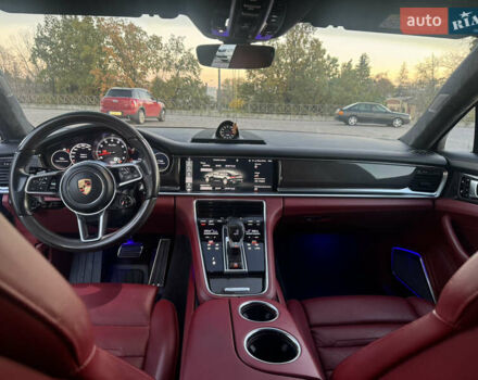 Синий Порше Панамера, объемом двигателя 4 л и пробегом 89 тыс. км за 82000 $, фото 11 на Automoto.ua