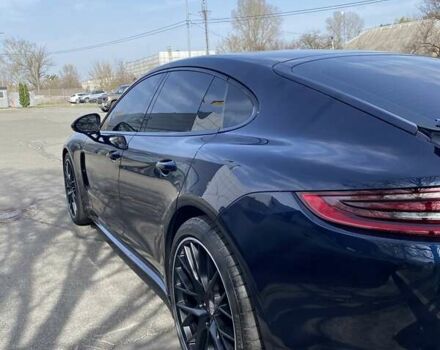 Синій Порше Panamera, об'ємом двигуна 3 л та пробігом 90 тис. км за 60000 $, фото 9 на Automoto.ua