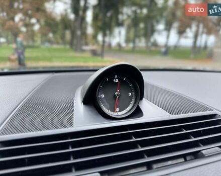 Синій Порше Panamera, об'ємом двигуна 3 л та пробігом 89 тис. км за 49500 $, фото 15 на Automoto.ua