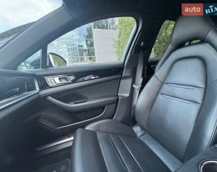 Синій Порше Panamera, об'ємом двигуна 2.89 л та пробігом 71 тис. км за 69900 $, фото 48 на Automoto.ua