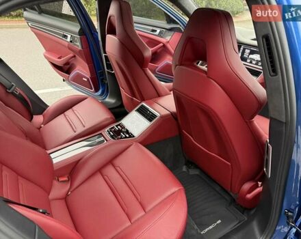 Синий Порше Панамера, объемом двигателя 4 л и пробегом 64 тыс. км за 79990 $, фото 62 на Automoto.ua