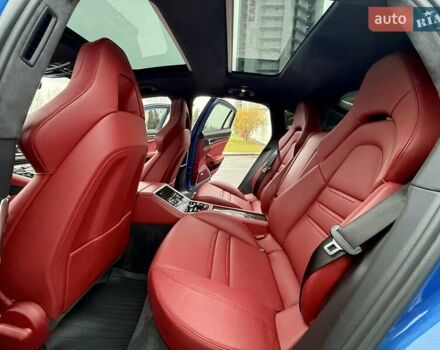 Синий Порше Панамера, объемом двигателя 4 л и пробегом 64 тыс. км за 79990 $, фото 68 на Automoto.ua