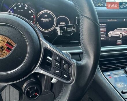 Синій Порше Panamera, об'ємом двигуна 2.89 л та пробігом 71 тис. км за 69900 $, фото 35 на Automoto.ua