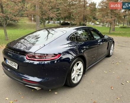 Синій Порше Panamera, об'ємом двигуна 3 л та пробігом 89 тис. км за 49500 $, фото 3 на Automoto.ua