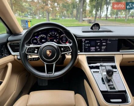 Синій Порше Panamera, об'ємом двигуна 3 л та пробігом 89 тис. км за 49500 $, фото 12 на Automoto.ua
