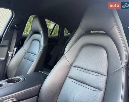 Синій Порше Panamera, об'ємом двигуна 2.89 л та пробігом 71 тис. км за 69900 $, фото 25 на Automoto.ua