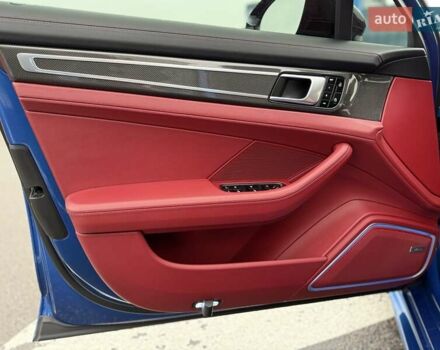 Синий Порше Панамера, объемом двигателя 4 л и пробегом 64 тыс. км за 79990 $, фото 73 на Automoto.ua