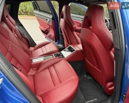 Синий Порше Панамера, объемом двигателя 4 л и пробегом 64 тыс. км за 79990 $, фото 61 на Automoto.ua