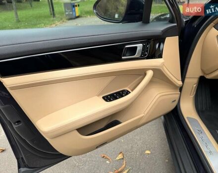 Синій Порше Panamera, об'ємом двигуна 3 л та пробігом 89 тис. км за 49500 $, фото 7 на Automoto.ua
