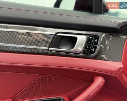 Синий Порше Панамера, объемом двигателя 4 л и пробегом 64 тыс. км за 79990 $, фото 74 на Automoto.ua