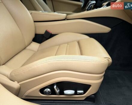 Синій Порше Panamera, об'ємом двигуна 3 л та пробігом 89 тис. км за 49500 $, фото 19 на Automoto.ua