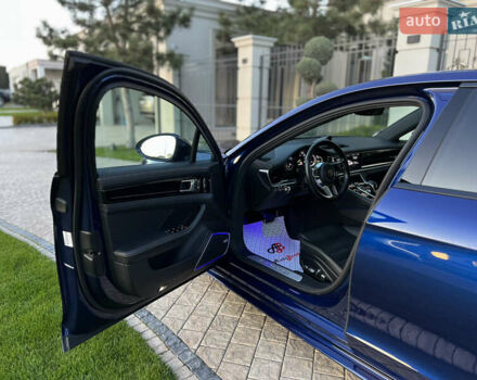Синій Порше Panamera, об'ємом двигуна 2.89 л та пробігом 70 тис. км за 85000 $, фото 24 на Automoto.ua