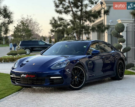 Синій Порше Panamera, об'ємом двигуна 2.89 л та пробігом 70 тис. км за 85000 $, фото 5 на Automoto.ua