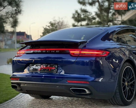 Синій Порше Panamera, об'ємом двигуна 2.89 л та пробігом 70 тис. км за 85000 $, фото 22 на Automoto.ua
