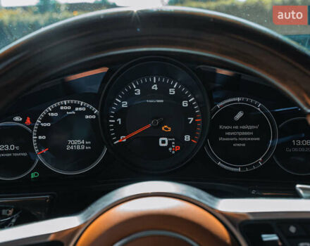 Синій Порше Panamera, об'ємом двигуна 3 л та пробігом 71 тис. км за 73000 $, фото 73 на Automoto.ua
