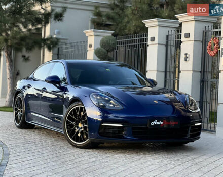Синій Порше Panamera, об'ємом двигуна 2.89 л та пробігом 70 тис. км за 85000 $, фото 19 на Automoto.ua
