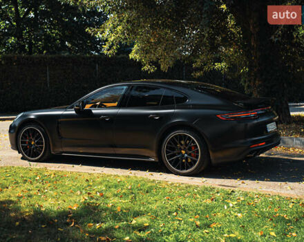 Синій Порше Panamera, об'ємом двигуна 3 л та пробігом 71 тис. км за 73000 $, фото 6 на Automoto.ua