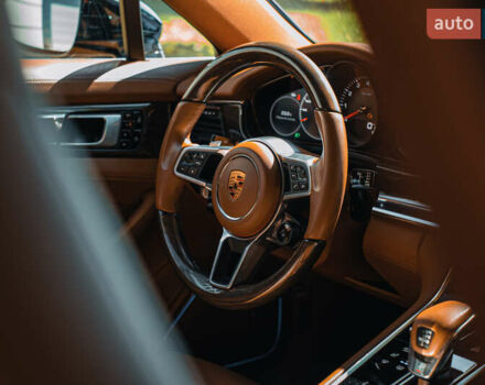 Синій Порше Panamera, об'ємом двигуна 3 л та пробігом 71 тис. км за 73000 $, фото 55 на Automoto.ua