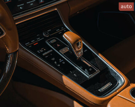 Синій Порше Panamera, об'ємом двигуна 3 л та пробігом 71 тис. км за 73000 $, фото 64 на Automoto.ua