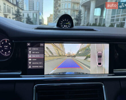 Синій Порше Panamera, об'ємом двигуна 2.89 л та пробігом 77 тис. км за 84000 $, фото 43 на Automoto.ua