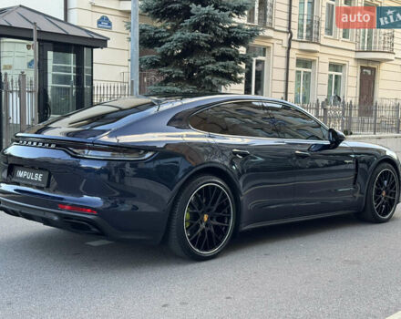 Синій Порше Panamera, об'ємом двигуна 2.89 л та пробігом 77 тис. км за 84000 $, фото 11 на Automoto.ua