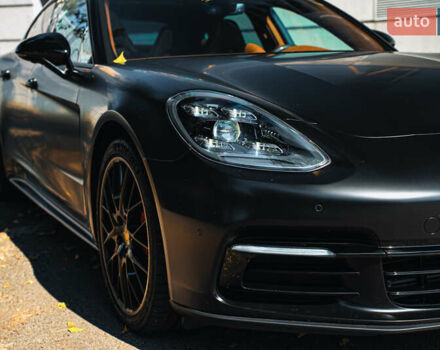 Синій Порше Panamera, об'ємом двигуна 3 л та пробігом 71 тис. км за 73000 $, фото 19 на Automoto.ua
