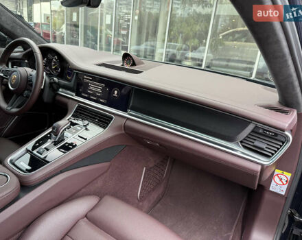 Синій Порше Panamera, об'ємом двигуна 2.89 л та пробігом 20 тис. км за 117000 $, фото 16 на Automoto.ua