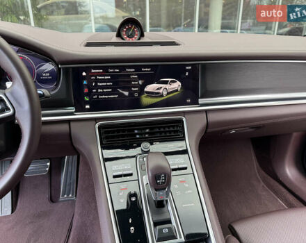 Синій Порше Panamera, об'ємом двигуна 2.89 л та пробігом 20 тис. км за 117000 $, фото 21 на Automoto.ua