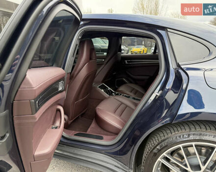 Синій Порше Panamera, об'ємом двигуна 2.89 л та пробігом 20 тис. км за 117000 $, фото 9 на Automoto.ua