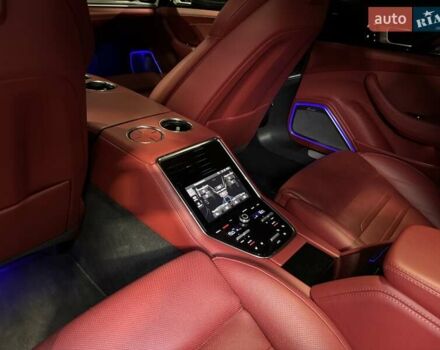 Синий Порше Панамера, объемом двигателя 2.9 л и пробегом 48 тыс. км за 91000 $, фото 19 на Automoto.ua