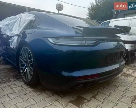 Синій Порше Panamera, об'ємом двигуна 2.89 л та пробігом 31 тис. км за 38000 $, фото 6 на Automoto.ua
