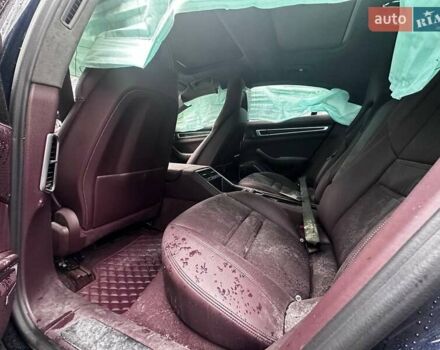 Синій Порше Panamera, об'ємом двигуна 2.89 л та пробігом 31 тис. км за 38000 $, фото 8 на Automoto.ua
