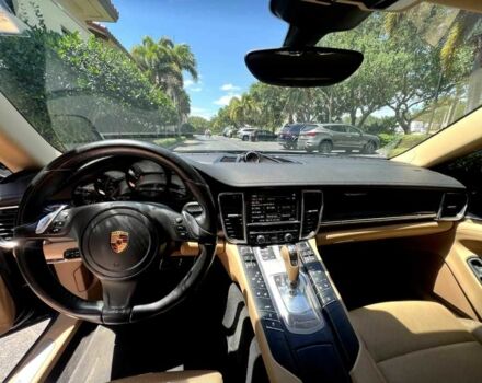 Синій Порше Panamera, об'ємом двигуна 0.36 л та пробігом 62 тис. км за 14600 $, фото 12 на Automoto.ua