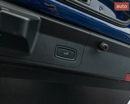 Синий Порше Панамера, объемом двигателя 2.9 л и пробегом 70 тыс. км за 89807 $, фото 7 на Automoto.ua