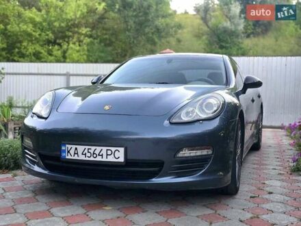 Синій Порше Panamera, об'ємом двигуна 4.8 л та пробігом 145 тис. км за 20500 $, фото 1 на Automoto.ua