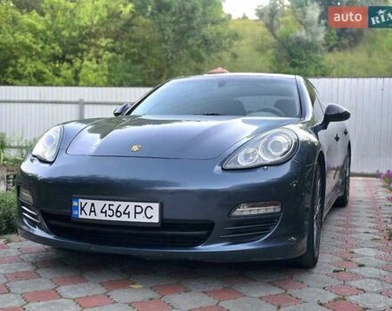 Синій Порше Panamera, об'ємом двигуна 4.8 л та пробігом 145 тис. км за 20500 $, фото 1 на Automoto.ua
