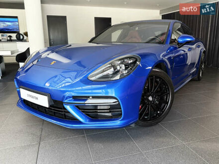 Синій Порше Panamera, об'ємом двигуна 4 л та пробігом 48 тис. км за 85000 $, фото 1 на Automoto.ua