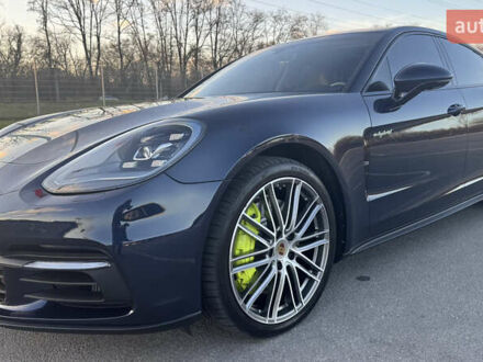 Синий Порше Панамера, объемом двигателя 2.89 л и пробегом 62 тыс. км за 64000 $, фото 1 на Automoto.ua