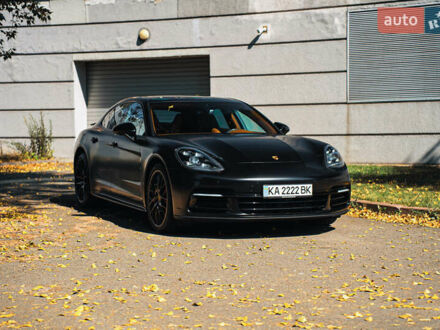 Синій Порше Panamera, об'ємом двигуна 3 л та пробігом 71 тис. км за 73000 $, фото 1 на Automoto.ua