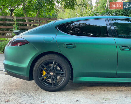 Зелений Порше Panamera, об'ємом двигуна 4.8 л та пробігом 180 тис. км за 15340 $, фото 7 на Automoto.ua