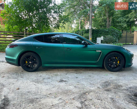 Зелений Порше Panamera, об'ємом двигуна 4.8 л та пробігом 180 тис. км за 15340 $, фото 6 на Automoto.ua