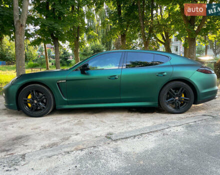Зелений Порше Panamera, об'ємом двигуна 4.8 л та пробігом 180 тис. км за 15340 $, фото 14 на Automoto.ua