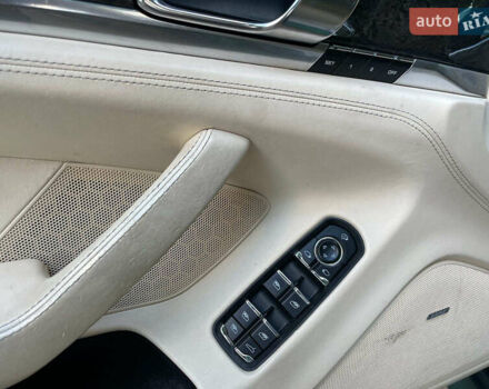 Зелений Порше Panamera, об'ємом двигуна 4.8 л та пробігом 180 тис. км за 15340 $, фото 23 на Automoto.ua