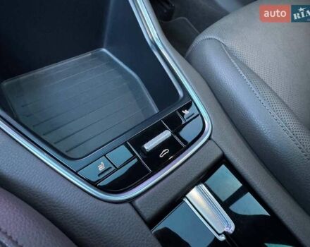 Зеленый Порше Панамера, объемом двигателя 3 л и пробегом 69 тыс. км за 49990 $, фото 35 на Automoto.ua