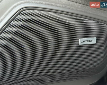 Зелений Порше Panamera, об'ємом двигуна 3 л та пробігом 70 тис. км за 46500 $, фото 28 на Automoto.ua