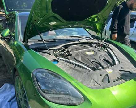Зелений Порше Panamera, об'ємом двигуна 2.89 л та пробігом 65 тис. км за 33000 $, фото 1 на Automoto.ua
