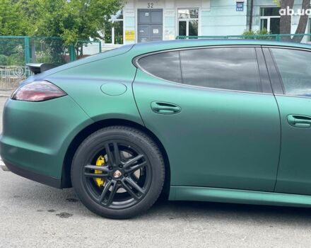 Зелений Порше Panamera, об'ємом двигуна 4.8 л та пробігом 180 тис. км за 17990 $, фото 4 на Automoto.ua