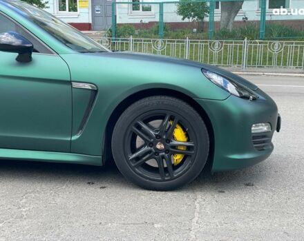 Зелений Порше Panamera, об'ємом двигуна 4.8 л та пробігом 180 тис. км за 17990 $, фото 3 на Automoto.ua