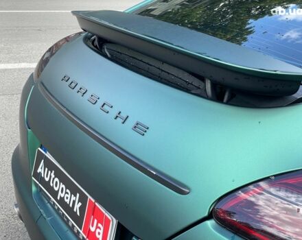 Зелений Порше Panamera, об'ємом двигуна 4.8 л та пробігом 180 тис. км за 17990 $, фото 22 на Automoto.ua